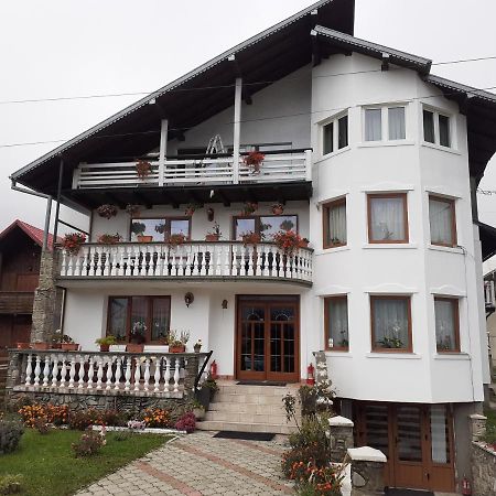 Pensiunea Orhideea Gura Humorului Exterior photo